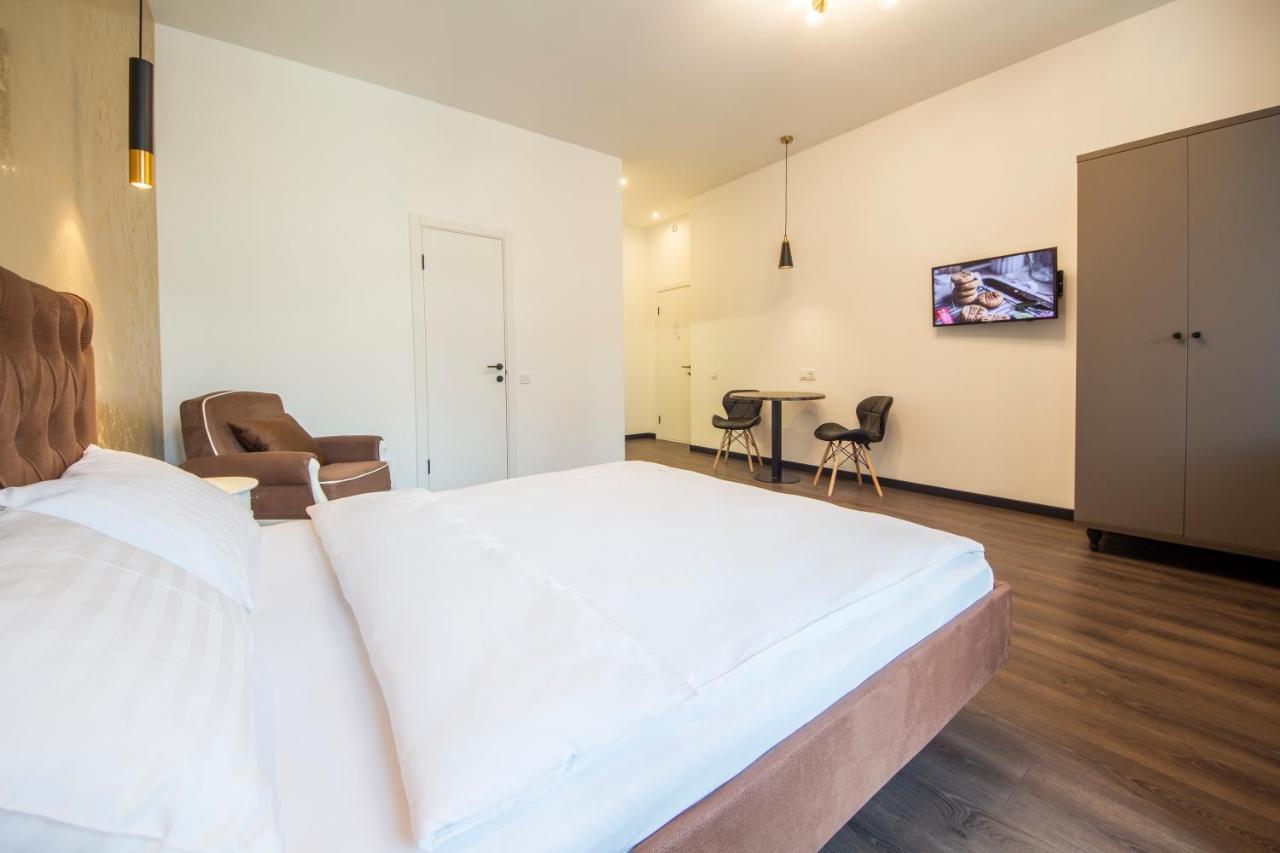 קייב Apartments Near Parus Business Centre מראה חיצוני תמונה
