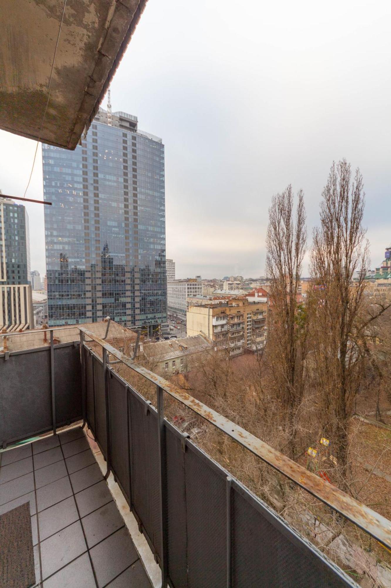 קייב Apartments Near Parus Business Centre מראה חיצוני תמונה